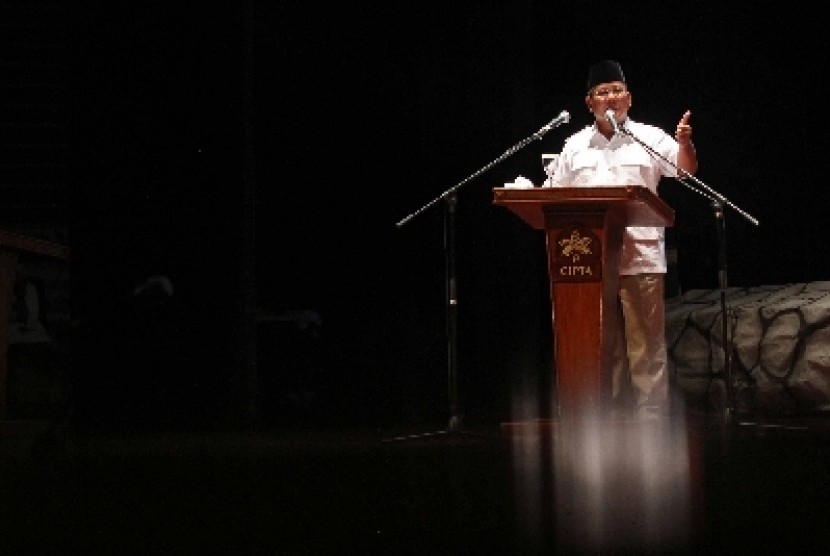 Prabowo Subianto, saat mengikuti Dialog Kebudayaan, di Taman Ismail Marzuki, Jakarta, Sabtu (28/6).