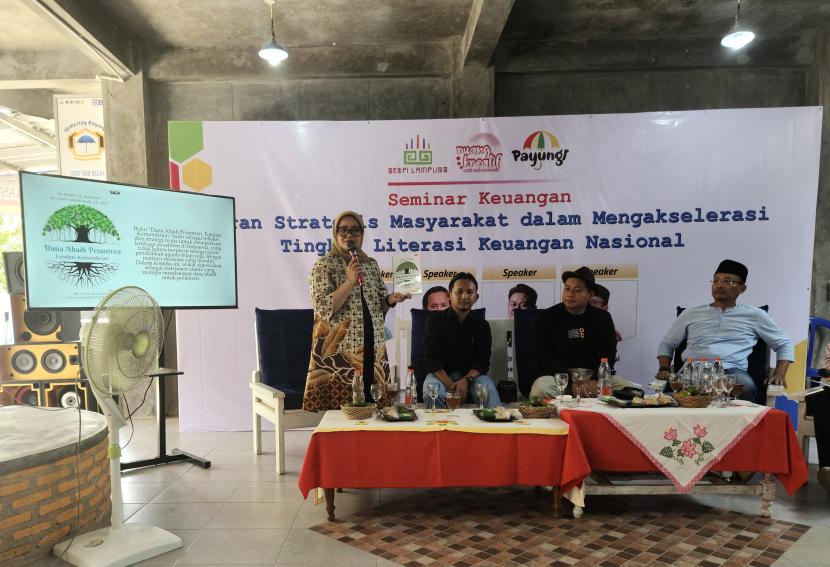 Pre-Launching Buku Dana Abadi Pesantren Fondasi Kemandirian di Lampung.