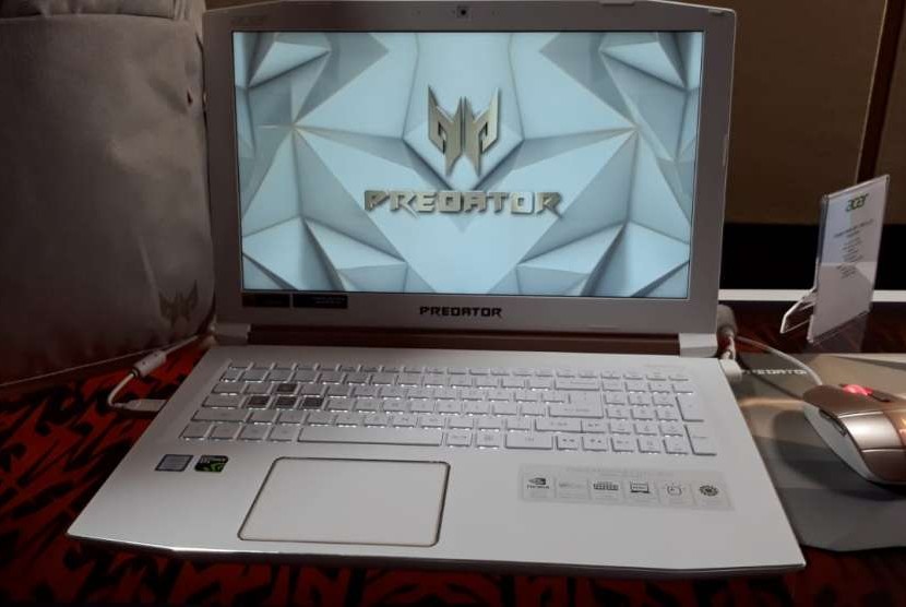 Predator helios 18. Acer Predator Helios 16. Сумка для ноутбука Acer Predator Helios 16.