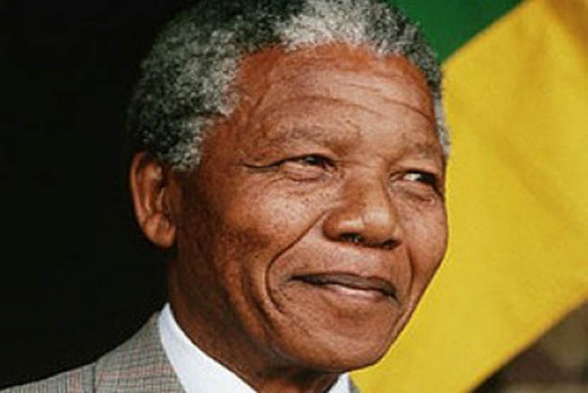 Presiden Afrika Selatan Anti-Apartheid, Nelson Mandela