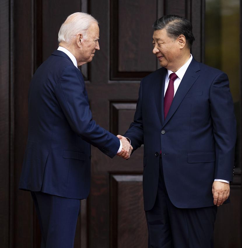 Presiden Amerika Serikat (AS) Joe Biden kembali menyebut Presiden Cina Xi Jinping sebagai diktator. Hal itu disampaikannya sesaat setelah melakukan pertemuan bilateral dengan Xi di sela-sela KTT APEC di San Francisco, Rabu (15/11/2023).