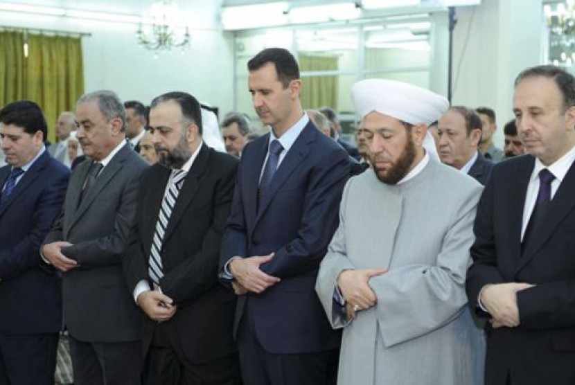 Presiden Assad saat shalat id