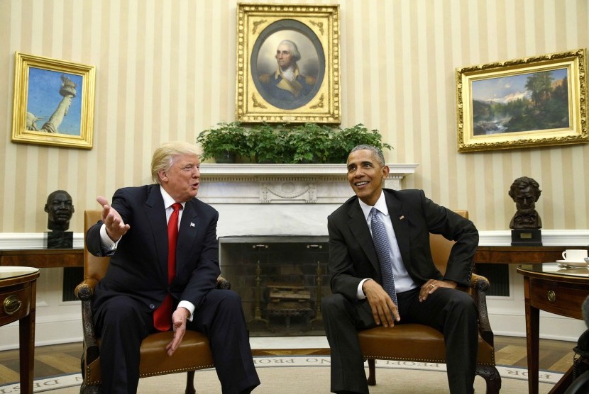 Presiden Barack Obama bertemu dengan presiden terpilih Donald Trump di Gedung Putih, Jumat (11/11).
