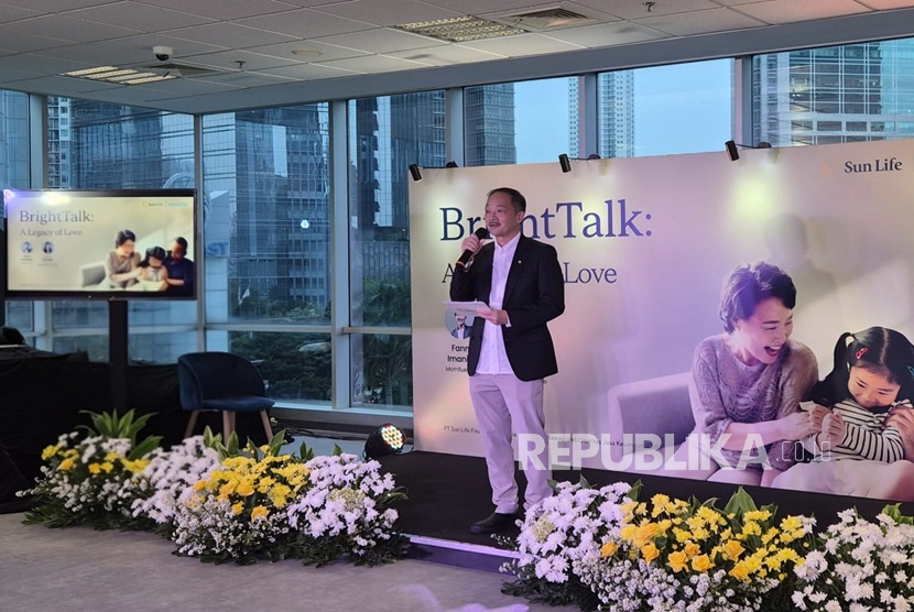 Presiden Direktur Sun Life Indonesia Albertus Wiroyo menyampaikan bahwa edukasi keuangan yang sederhana namun berdampak besar perlu diperkuat agar masyarakat lebih berani merencanakan masa depan sejak dini. Hal ini juga mendorong Sun Life Indonesia kembali menggelar Bright Talk edisi kedua, Jumat (19/9/2025) untuk memperkuat literasi keuangan masyarakat, khususnya generasi muda.