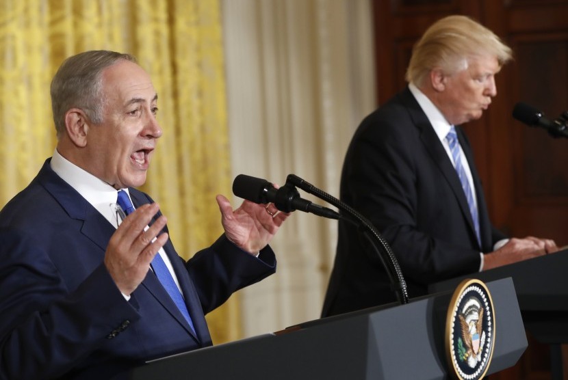 Presiden Donald Trump dan Perdana Menteri Israel Benjamin Netanyahu dalam konferensi pers bersama di Ruang Timur Gedung Putih, Washington (Ilustrasi)