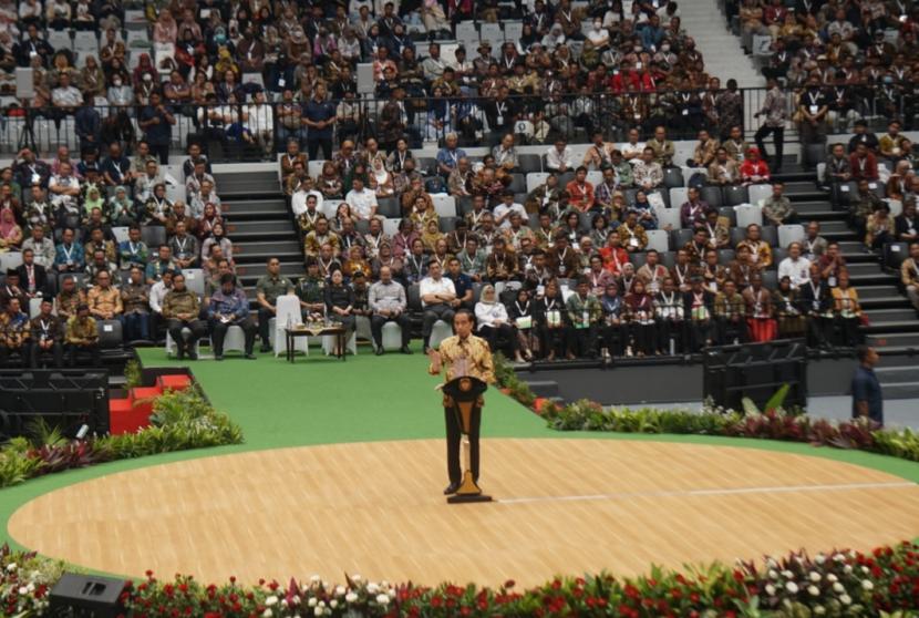 Presiden Indonesia Joko Widodo memberikan pesan di Festival Like 2023.