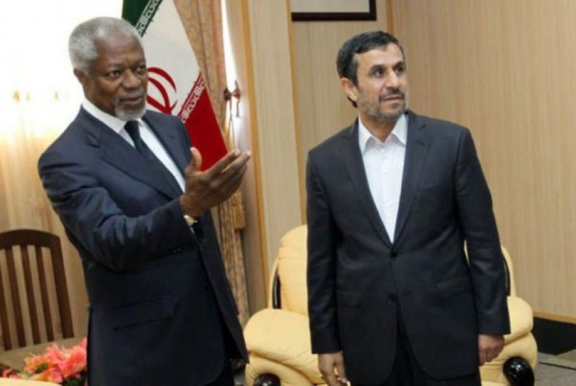 Presiden Iran Mahmoud Ahmadinejad bertemu Utusan PBB untuk Suriah Kofi Annan