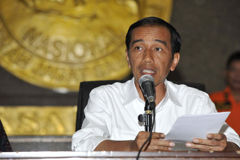  Presiden Joko Widodo di Kantor Pusat Basarnas, Jakarta, Senin (29/12). 