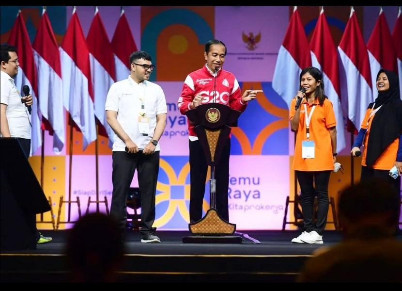 Presiden Joko Widodo (Jokowi) di acara pertemyan alumni prakerja dari Seluruh Indonesia di SJCC akhir pekan lalu.