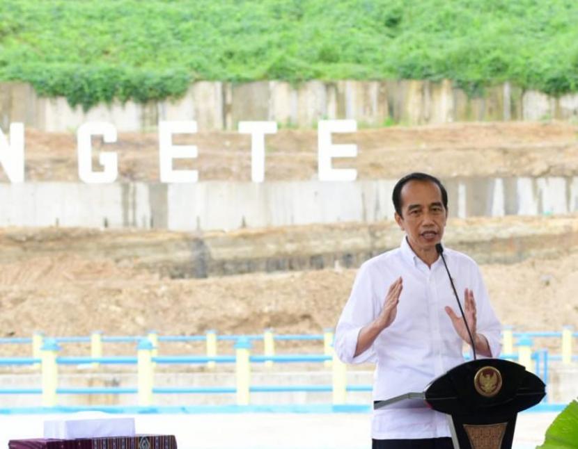 Presiden Joko Widodo (Jokowi) meresmikan Bendungan Napun Gete di Desa Ilinmedo, Kecamatan Waiblama, Sikka, NTT, Selasa (23/2) sore WITA. 