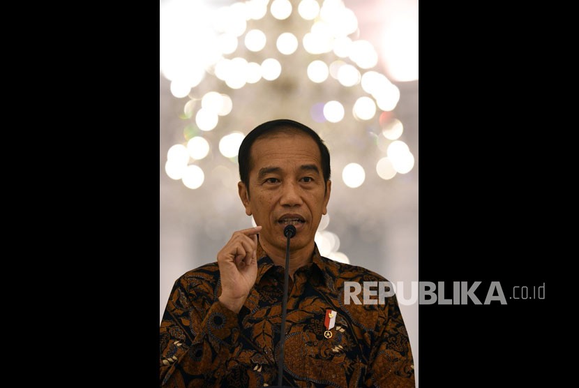 Presiden Joko Widodo menyampaikan keterangan pers terkait penangangan vrus corona atau COVID-19 