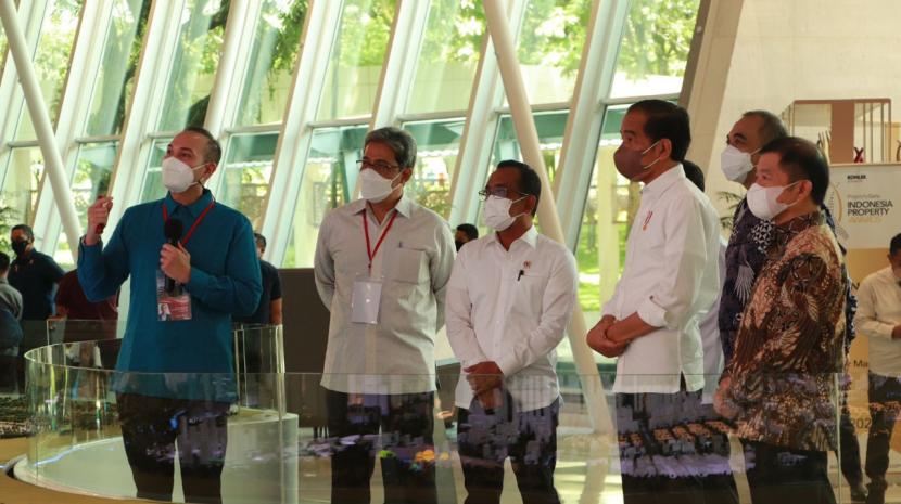 Presiden Joko Widodo saat mengunjungi BSD City.