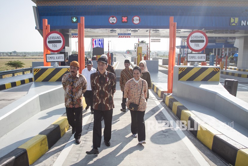 Jalan Tol  Solo Ngawi  akan Diresmikan Jokowi Republika Online