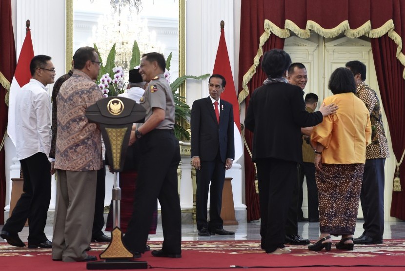 Presiden Joko Widodo (tengah) saat menerima tokoh lintas agama (Ilustrasi)