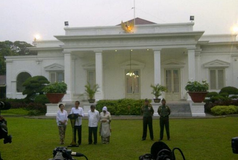 Presiden Jokowi ketika mengumumkan kabinet.