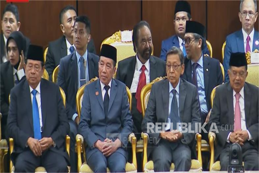 Presiden ke-6 RI Susilo Bambang Yudhoyono (SBY) dan Presiden ke-7 RI Joko Widodo (Jokowi) menghadiri Sidang Tahunan MPR di Kompleks Senayan, Jakarta Pusat, Jumat (15/8/2025).