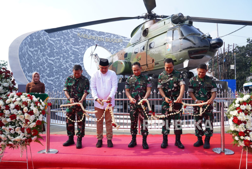 Kala Iriana Bocorkan Agenda Jokowi ke Yogyakarta untuk Reuni UGM