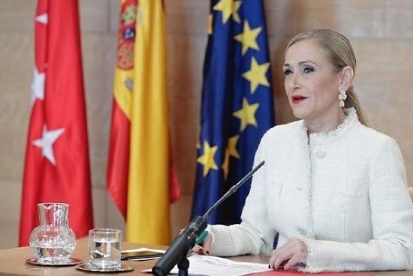 Presiden Komunitas Madrid Cristina Cifuentes