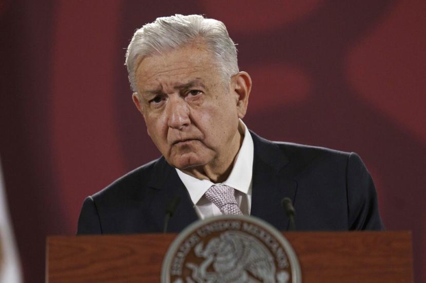 Jurnalis, kolumnis sampai pengamat budaya Meksiko mengirimkan surat ke Presiden Andres Manuel Lopez Obrador. Mereka meminta presiden berhenti mencela media karena hanya mengobarkan retorika yang memicu kekerasan.