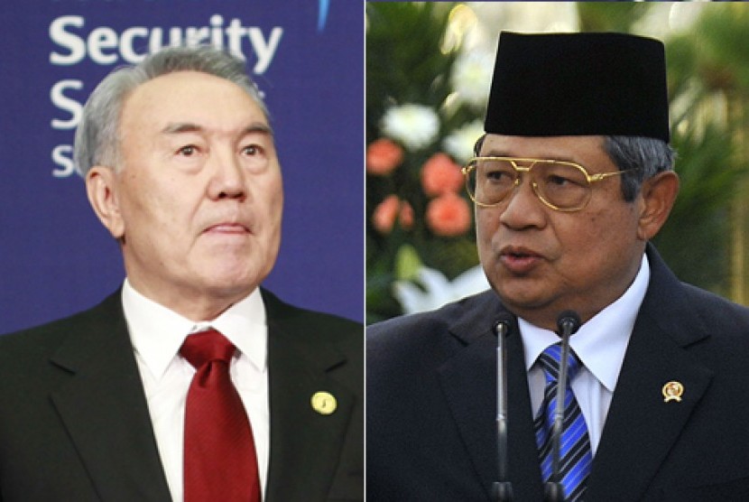 Presiden Nursultan Nazarbayev (kiri) dan  Presiden Susilo Bambang Yudhoyono.