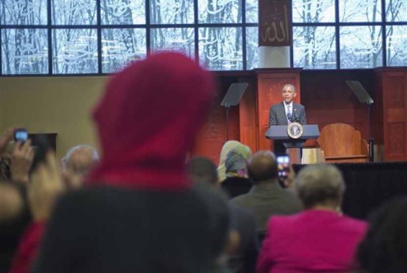 Presiden Obama berbicara di hadapan Komunitas Muslim Baltimore, Maryland. 