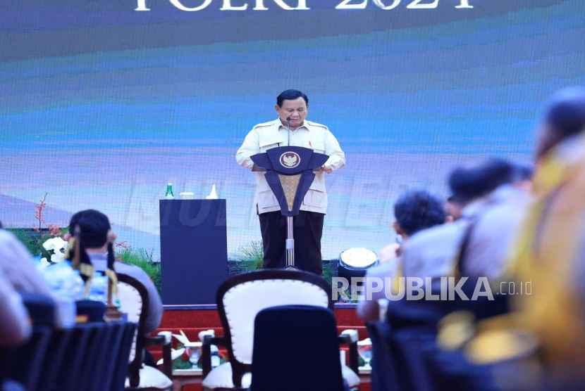 Presiden Prabowo Subianto menghadiri Apel Kasatwil 2024 di Akademi Kepolisian (Akpol), Kota Semarang, Jawa Tengah, Rabu (11/12/2024).