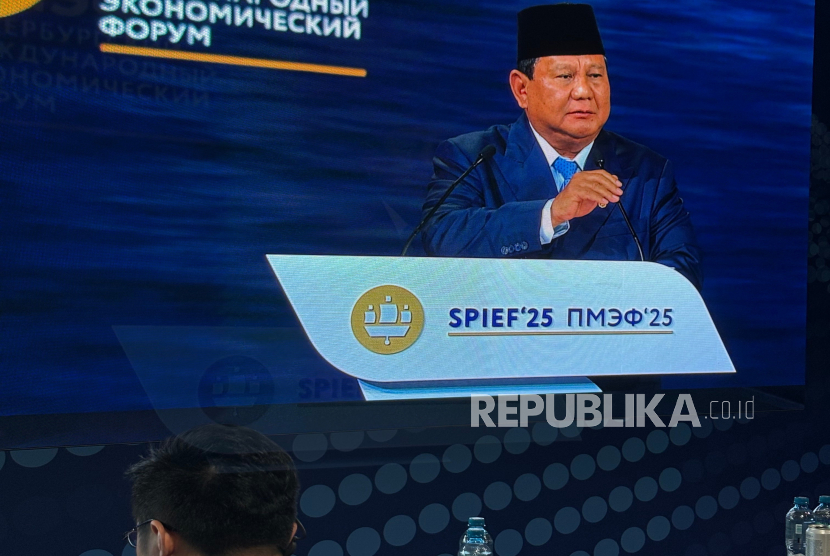 Presiden Prabowo Subianto menjadi pembicara utama Saint Petersburg International Economic Forum (SPIEF) 2025 di ExpoForum Convention and Exhibition Centre, Saint Petersburg, Rusia, Jumat (20/6/2025).