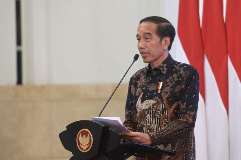 Presiden Republik Indonesia Joko Widodo mengingatkan masyarakat menjauhi judi online.