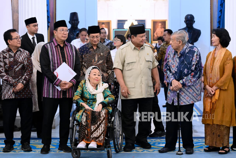 Presiden RI Jenderal (Purn) Prabowo Subianto menerima tokoh Gerakan Nurani Bangsa (GNB) di Istana Merdeka, Jakarta Pusat pada Kamis (11/9/2025) sore sampai malam WIB. 