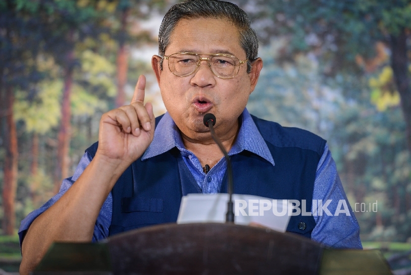 Presiden RI keenam yang juga Ketua Umum Partai Demokrat Susilo Bambang Yudhoyono (SBY) 