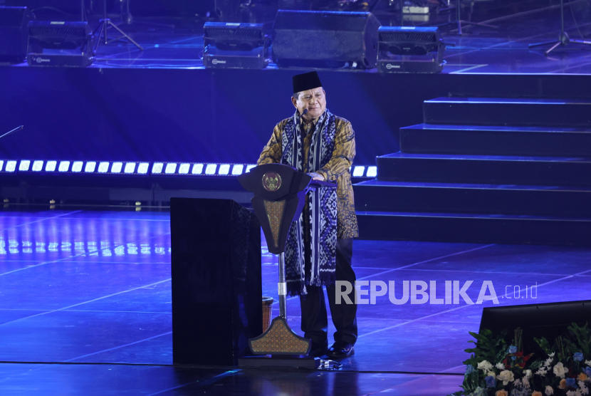 Presiden RI Prabowo Subianto di acara Puncak Perayaan Natal Nasional 2024 di Indonesia Arena, Gelora Bung Karno, Jakarta Pusat, Sabtu (28/12/2024) malam WIB.