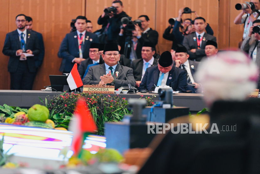 Presiden RI Prabowo Subianto saat menghadiri Konferensi Tingkat Tinggi (KTT) ke-2 ASEAN-Gulf Cooperation Council (GCC) di Kuala Lumpur Convention Centre (KLCC), Malaysia, Selasa (27/5/2025).