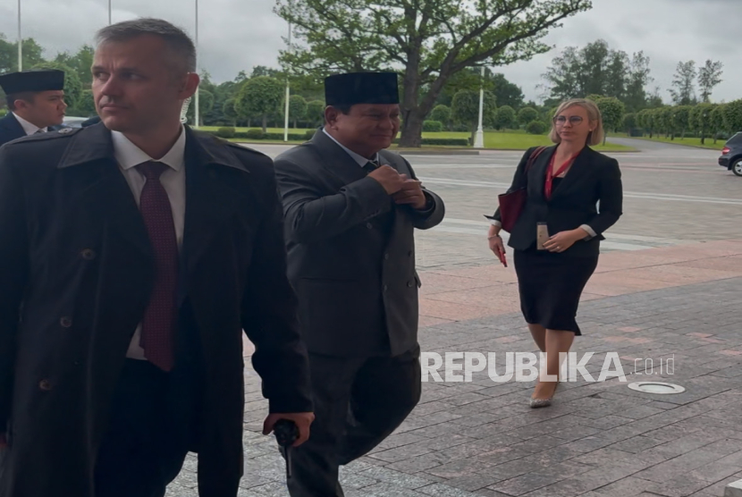 Presiden RI Prabowo Subianto tiba di Istana Constantine, Saint Petersburg, Rusia pada Kamis (19/6/2025) sekitar pukul 14.04 waktu setempat. 