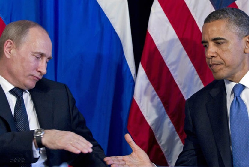 Presiden Rusia Vladimir Putin dan Presiden AS Barack Obama 