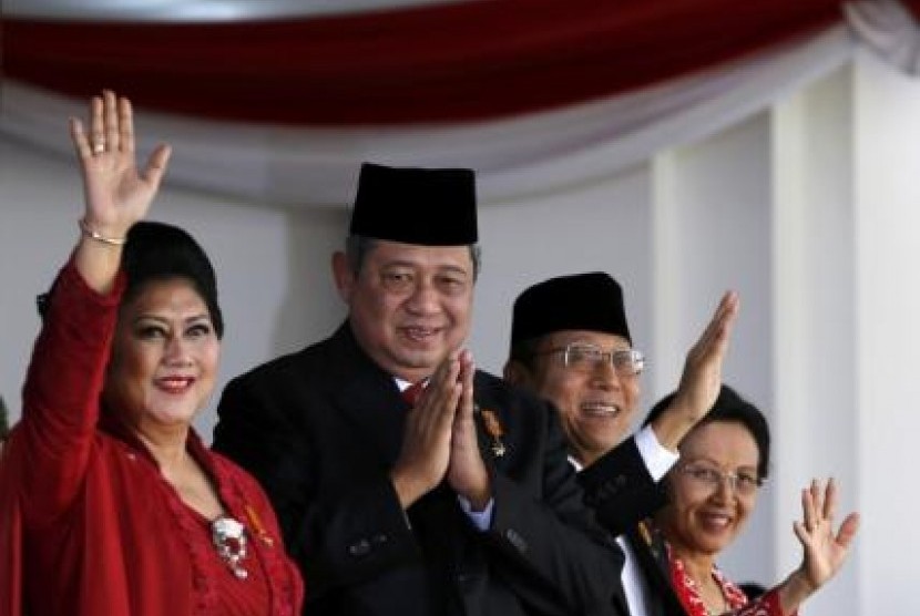 Presiden SBY bersama Ibu Negara, Ani Bambang Yudhoyono.