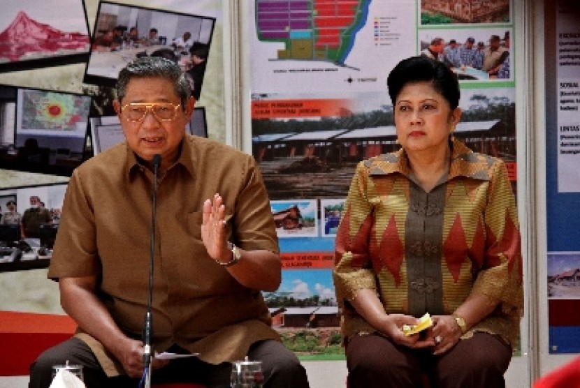 Presiden SBY beserta ibu Negara