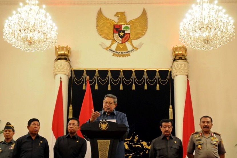 Presiden SBY memberikan pidato soal perselisihan KPK-Polri di Istana Negara, Senin (8/10)