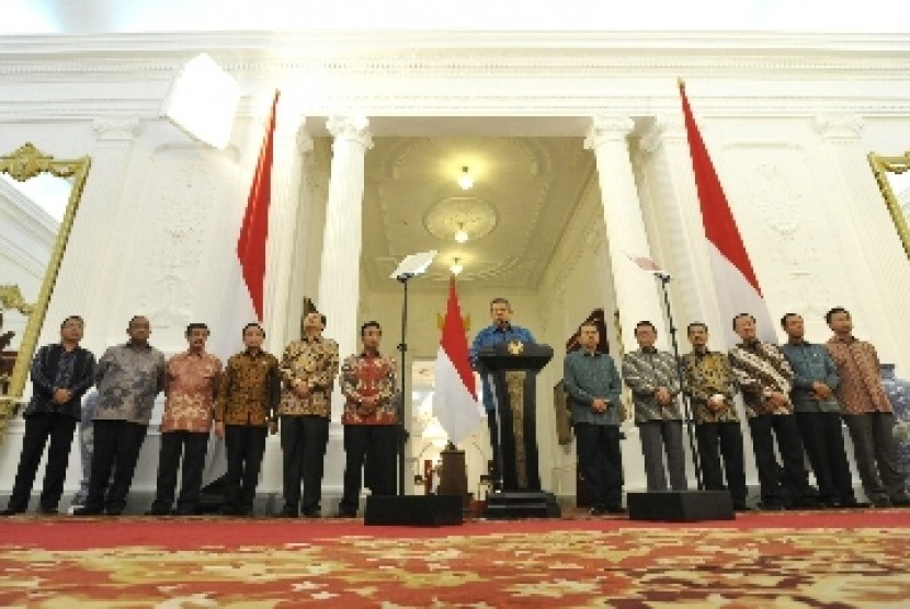 Presiden SBY terbitkan Perppu Pilkada.