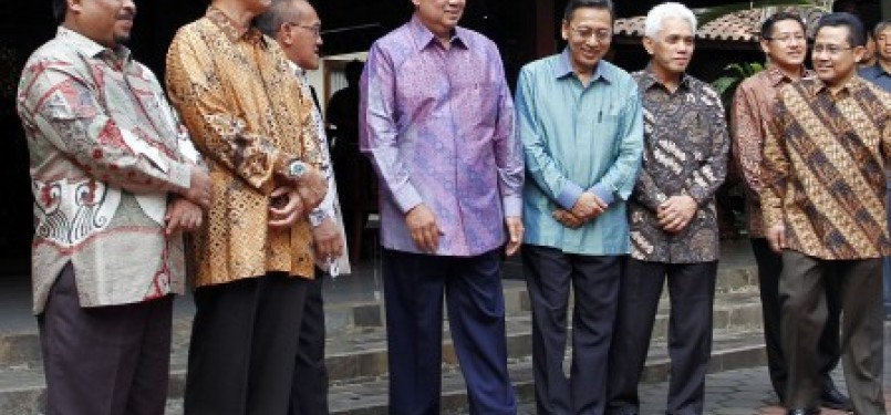 Presiden Susilo Bambang Yudhoyono bertemu para Ketua Umum partai politik Koalisi digelar terkait perombakan kabinet Indonesia Bersatu II.
