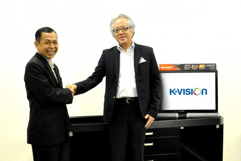 President Director SEID Fumihiro Irie dan Executive Director K-Vision Harya S. Pratama 