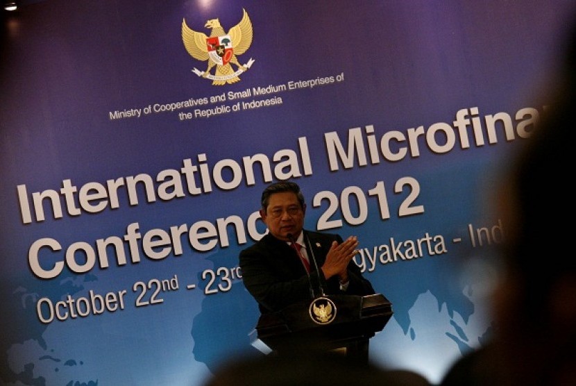 President Susilo Bambang Yudhoyono opens International Microfinance Conference (IMC) 2012 in Yogyakarta, Monday.  