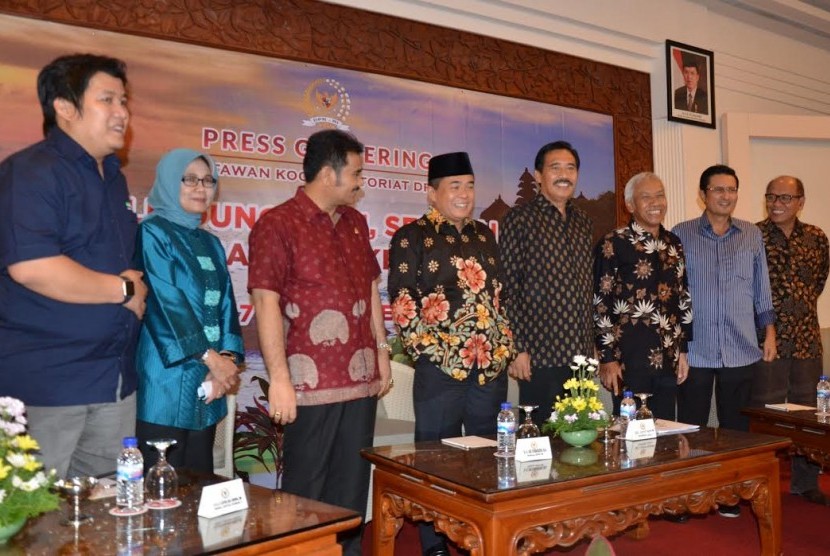 Press Gathering Setjen DPR RI dan Wartawan Koordinatororiat DPR, Jumat (7/10).