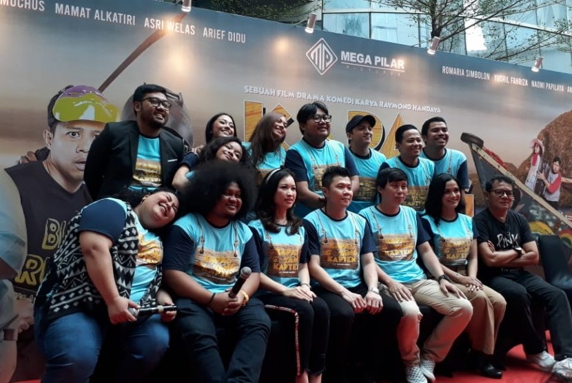 Press screening dan konferensi pers Film Kapal Goyang Kapten di Kuningan, Jakarta, Senin (26/8). 