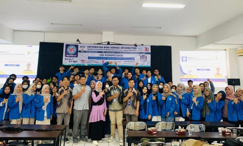 Prodi Sistem Informasi Universitas BSI (Bina Sarana Informatika) Kampus Purwokerto telah menjalin kerja sama yang membanggakan dengan PT Tanjung Mulia Informatika dalam upaya meningkatkan kompetensi mahasiswa.