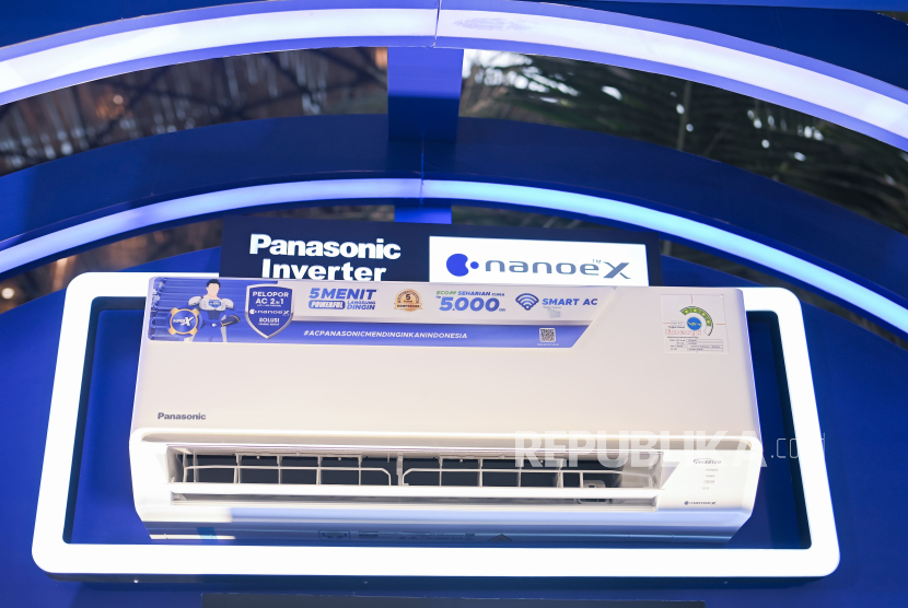 Produk terbaru Panasonic, si-BIRU SUPER X. Produk ini  teknologi pendingin udara canggih dan pemurni udara dalam satu perangkat. 