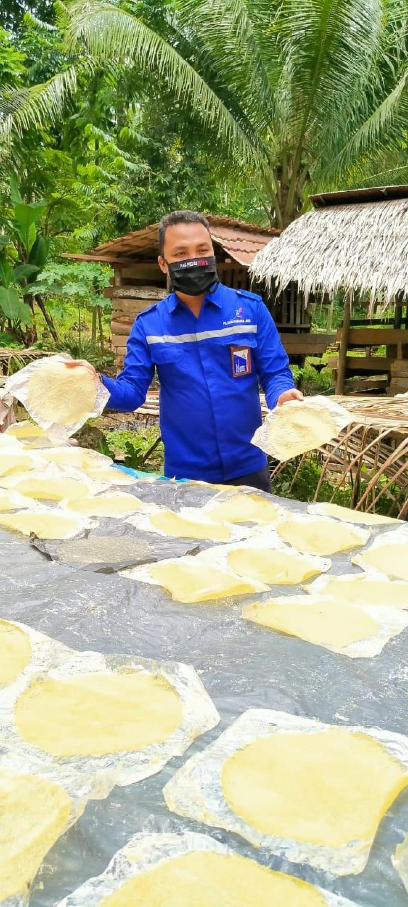 Produksi Opak dari beberapa kelompok Desa Binaan PAG di Desa Meunayah Dayah, Lhokseumawe telah berhasil dipasarkan di pasar Lhokseumawe dan sekitarnya hingga pasar di Banda Aceh.