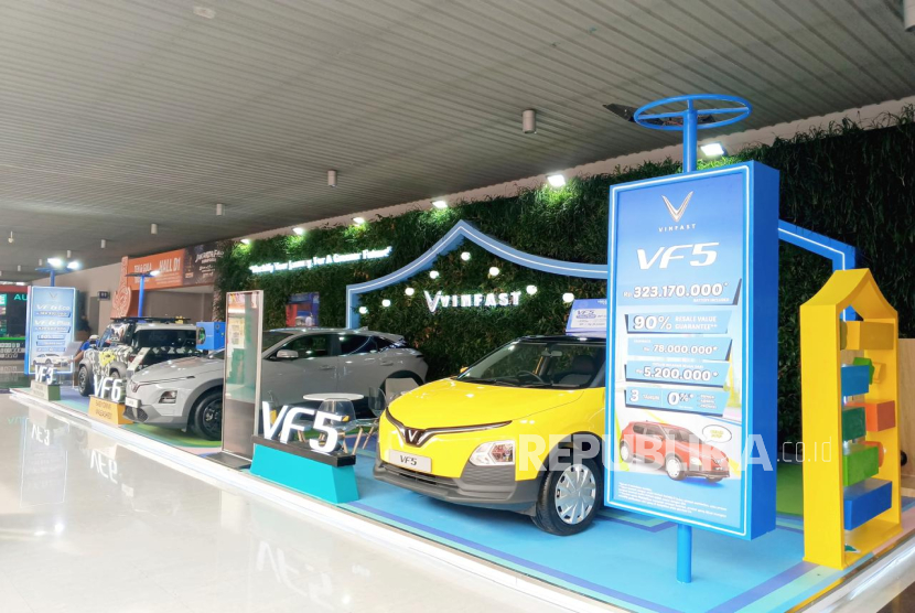 Produsen kendaraan listrik asal Vietnam, VinFast, kembali menunjukkan eksistensinya di pasar otomotif Indonesia dengan berpartisipasi dalam pameran terbesar di Asia Tenggara, Jakarta Fair 2025. 