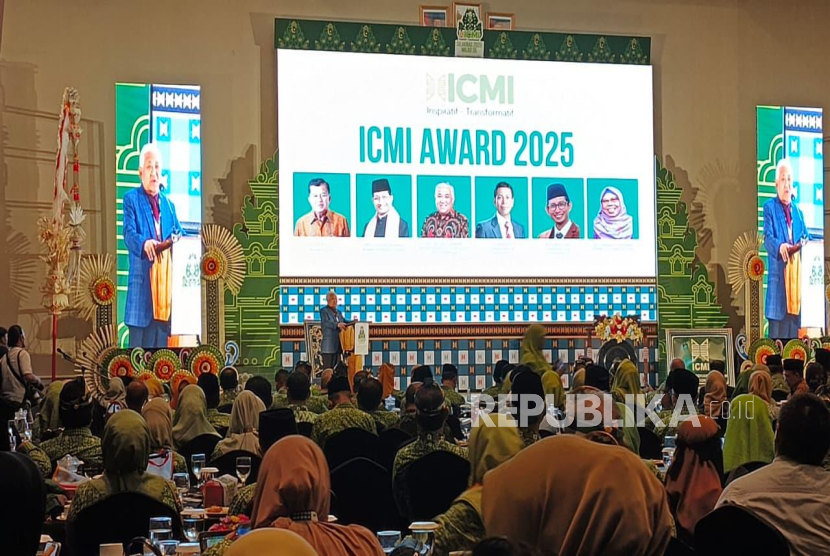 Din Syamsuddin Dianugerahi ICMI Award
