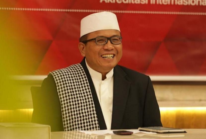 Prof Gunarto, pejabat baru Rektor Unissula periode 2022- 2027, yang akan dilantik mengggantikan pejabat lama Drs Bedjo Santoso MT PhD, Senin (31/1).