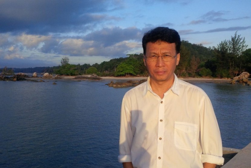  Prof Freddy Permana Zen, MSc, DSc